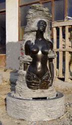 Скульптура из камня ss017